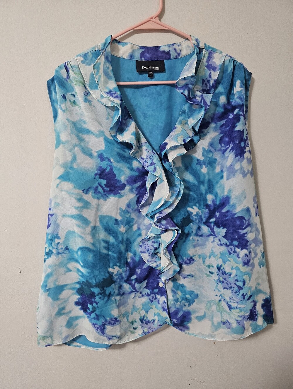 Evan-Picone Sleeveless Blouse Blue Floral Print With Front Ruffle